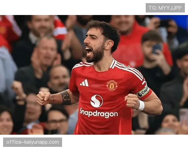 B费送出赛季第8次助攻 曼联进攻组织核心效率提升 B费送出赛季第8次助攻 曼联进攻组织核心效率提升