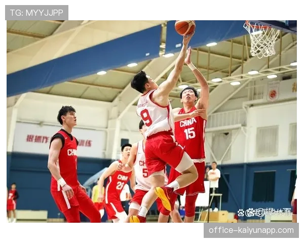 中国男篮团队助攻数增加 球员间配合更加流畅